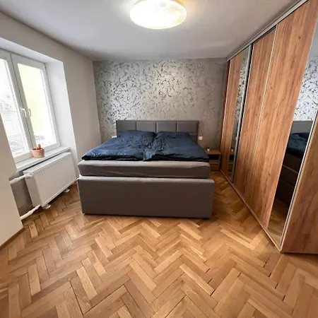 Apartment Apartman V Centre Martin